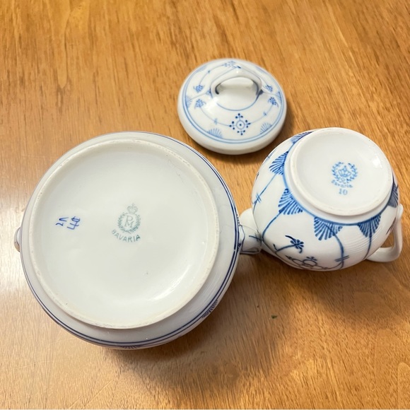 Blue and White Bavaria Vintage Covered Sugar and Cream Pitcher - Picture 8 of 9